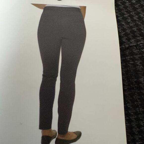 DKNY Womens Large Black Pin Stripe Pull on Ponte Pants Chino New - Picture 7 of 9